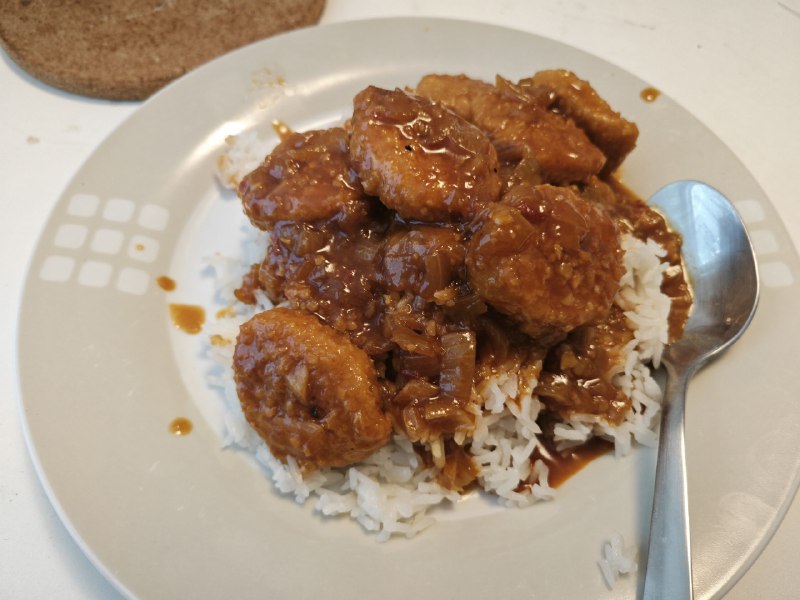 #今日程序员学做饭 偷工减料的红烧鸡块盖饭